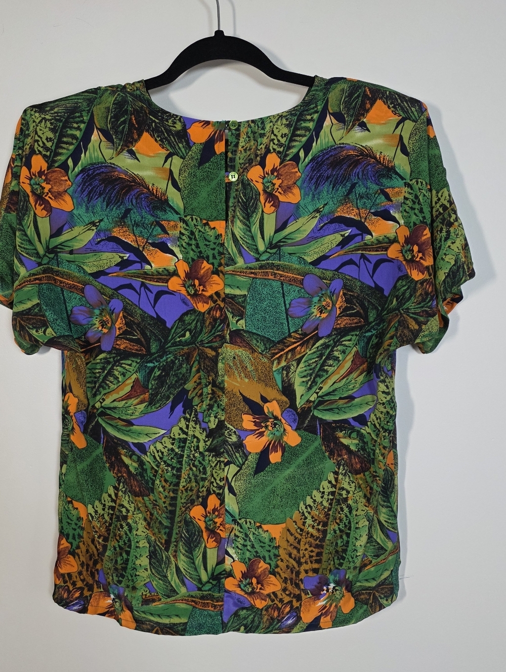 Nikola Vintage Tropical Print Blouse Size Medium Short Sleeve Button Up - Picture 4 of 6